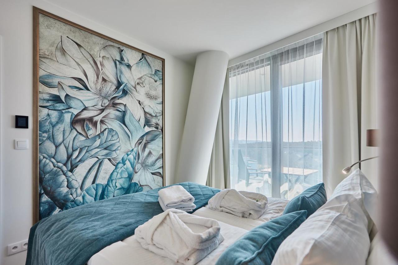 Wave - Gold Suite Sea View Miedzyzdroje Exterior photo
